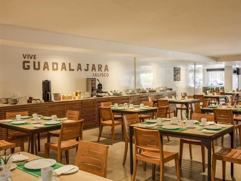 Real Inn Guadalajara Expo Buitenkant foto